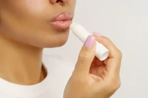 Manfaat Lip Cream yang Wajib Diketahui untuk Perawatan Bibir Anda